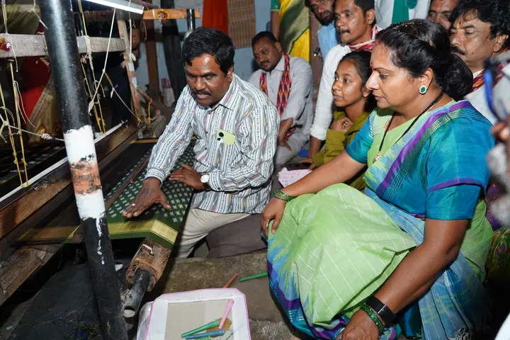 With an artisan family