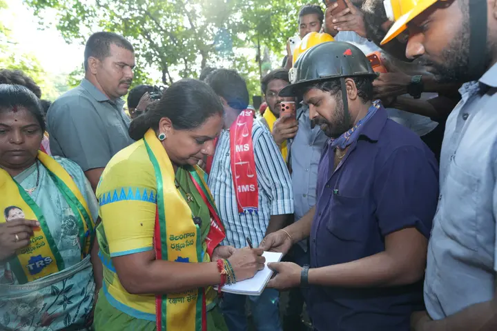 Taking down a worker's grievance